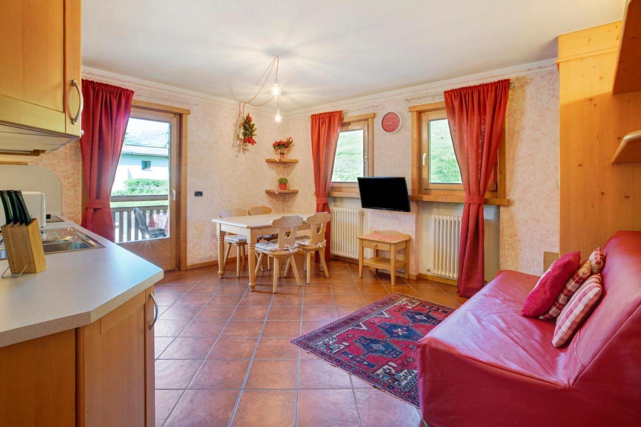Apartamento La Baitina App B Livigno Exterior foto